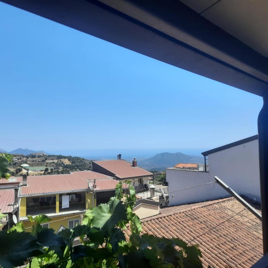 Affittacamere Il Vicoletto Aria Ona Villagrande Strisaili Dış mekan fotoğraf
