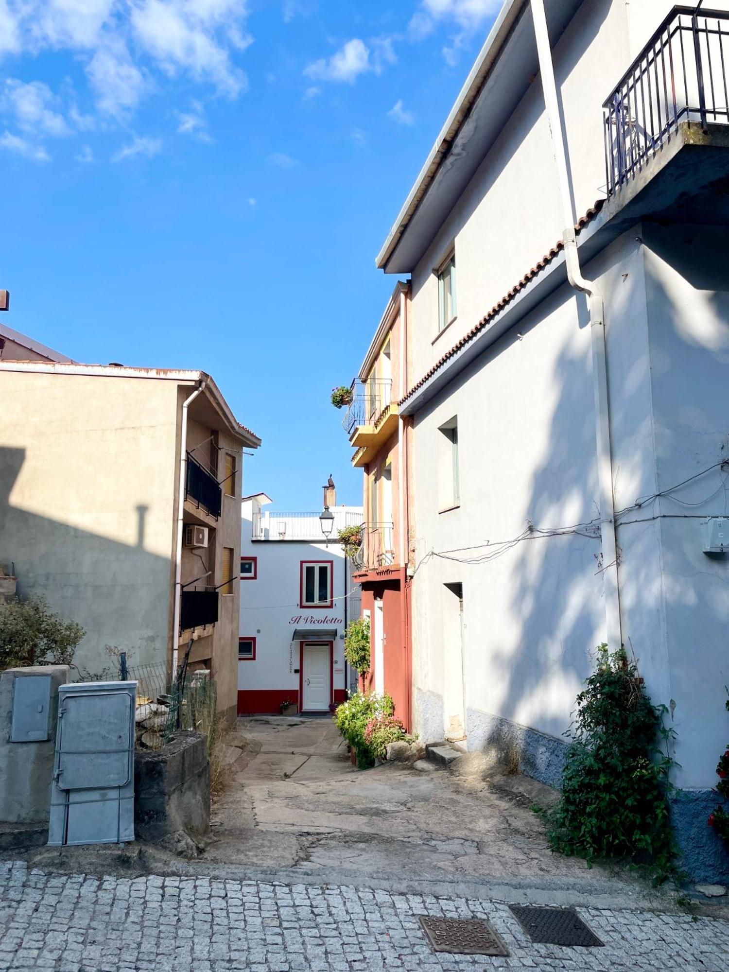 Affittacamere Il Vicoletto Aria Ona Villagrande Strisaili Dış mekan fotoğraf